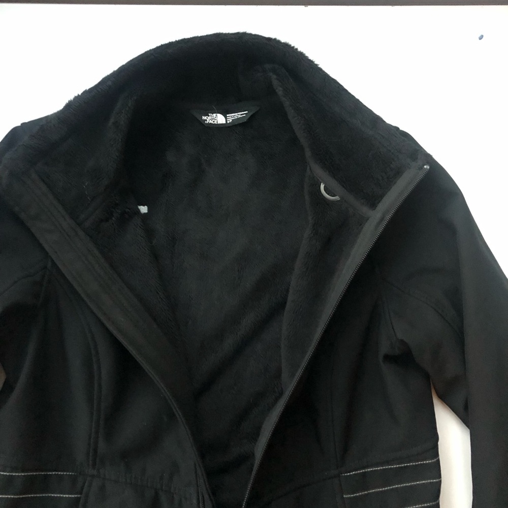 The North Face Lined Windbreaker